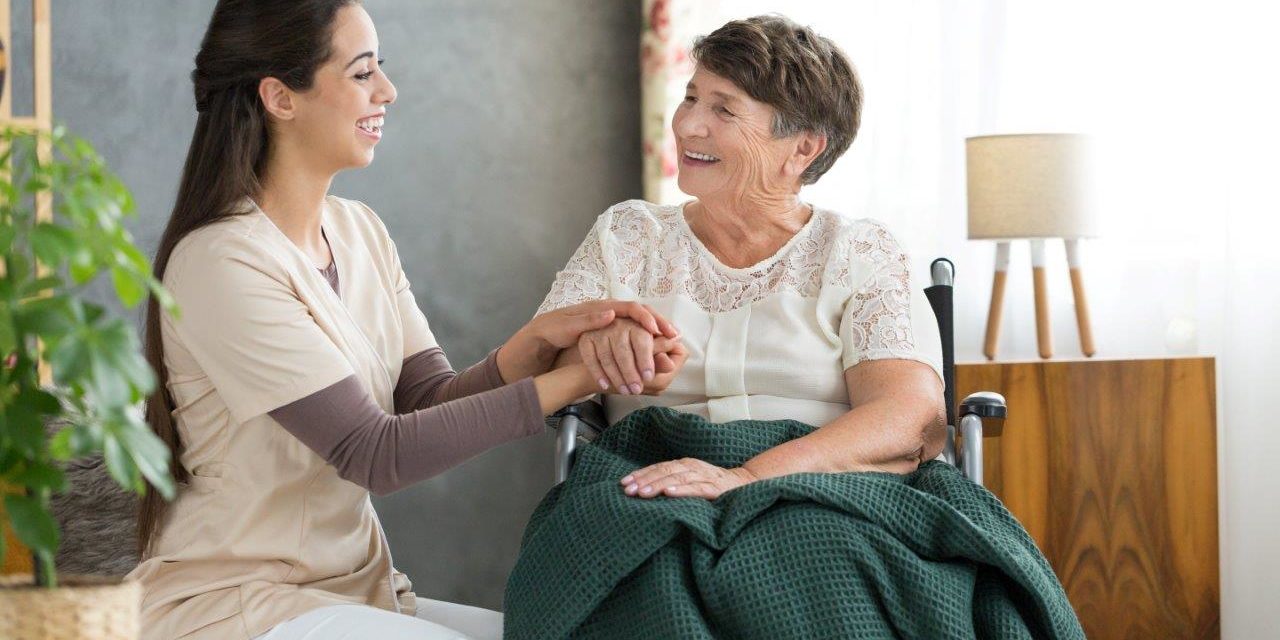 learn-how-to-become-a-home-health-aide-blackstone-edu